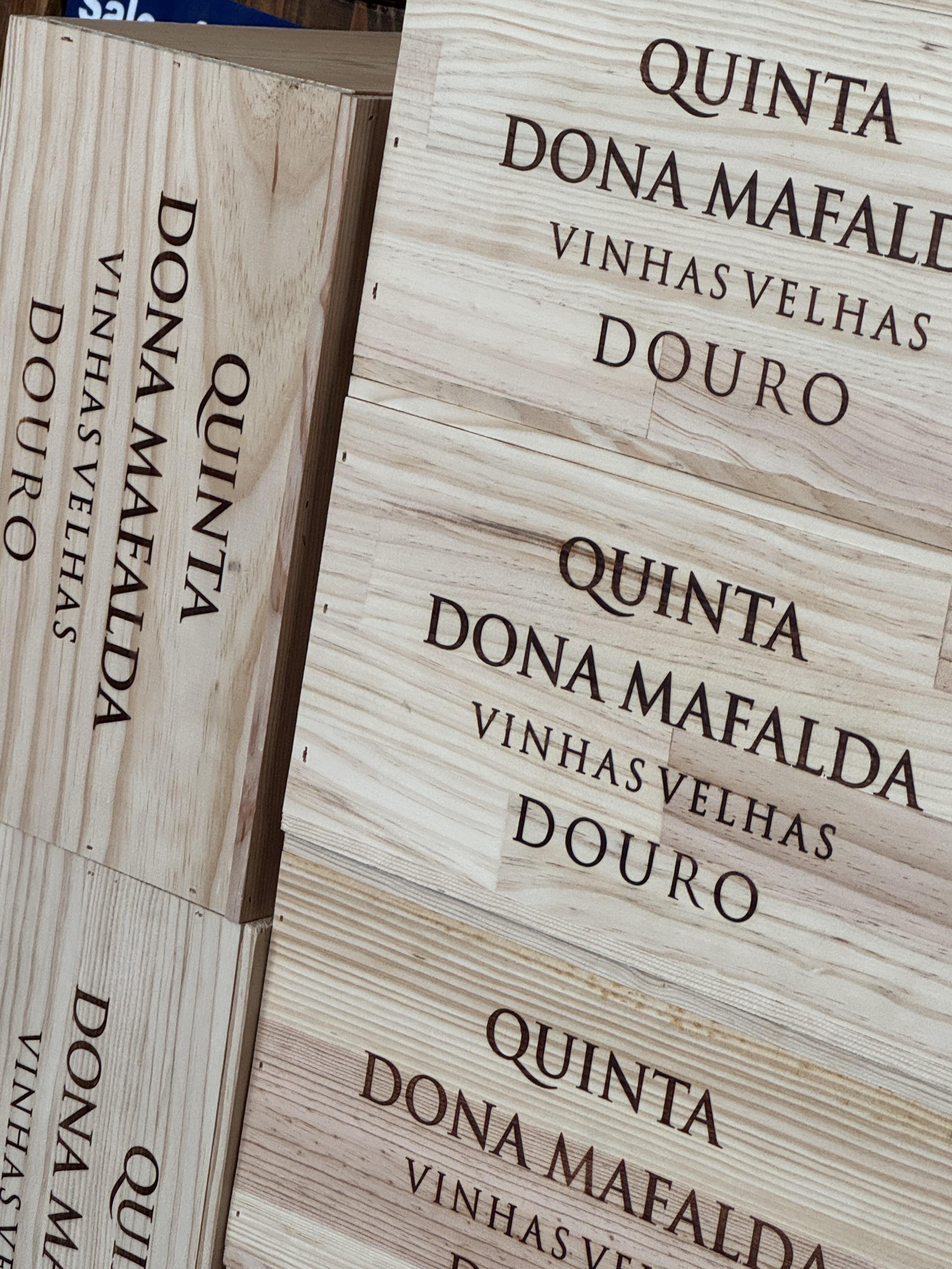 Quinta Dona Mafalda Vinhas Velha Tinto 2019 6 bottle wooden box