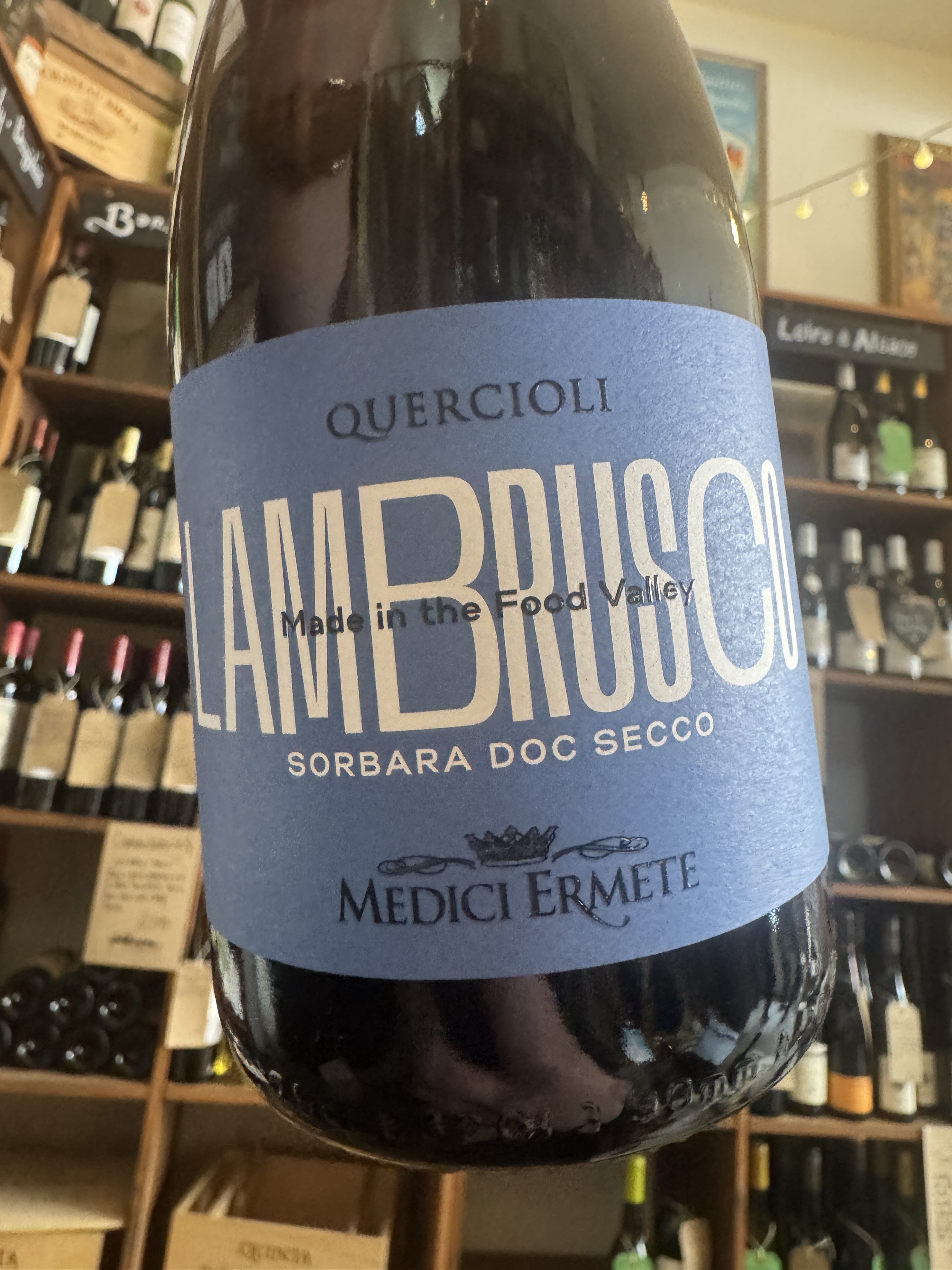 Medici Ermete Quercioli Lambrusco Sorbara DOC Secco Blue Label 75cl