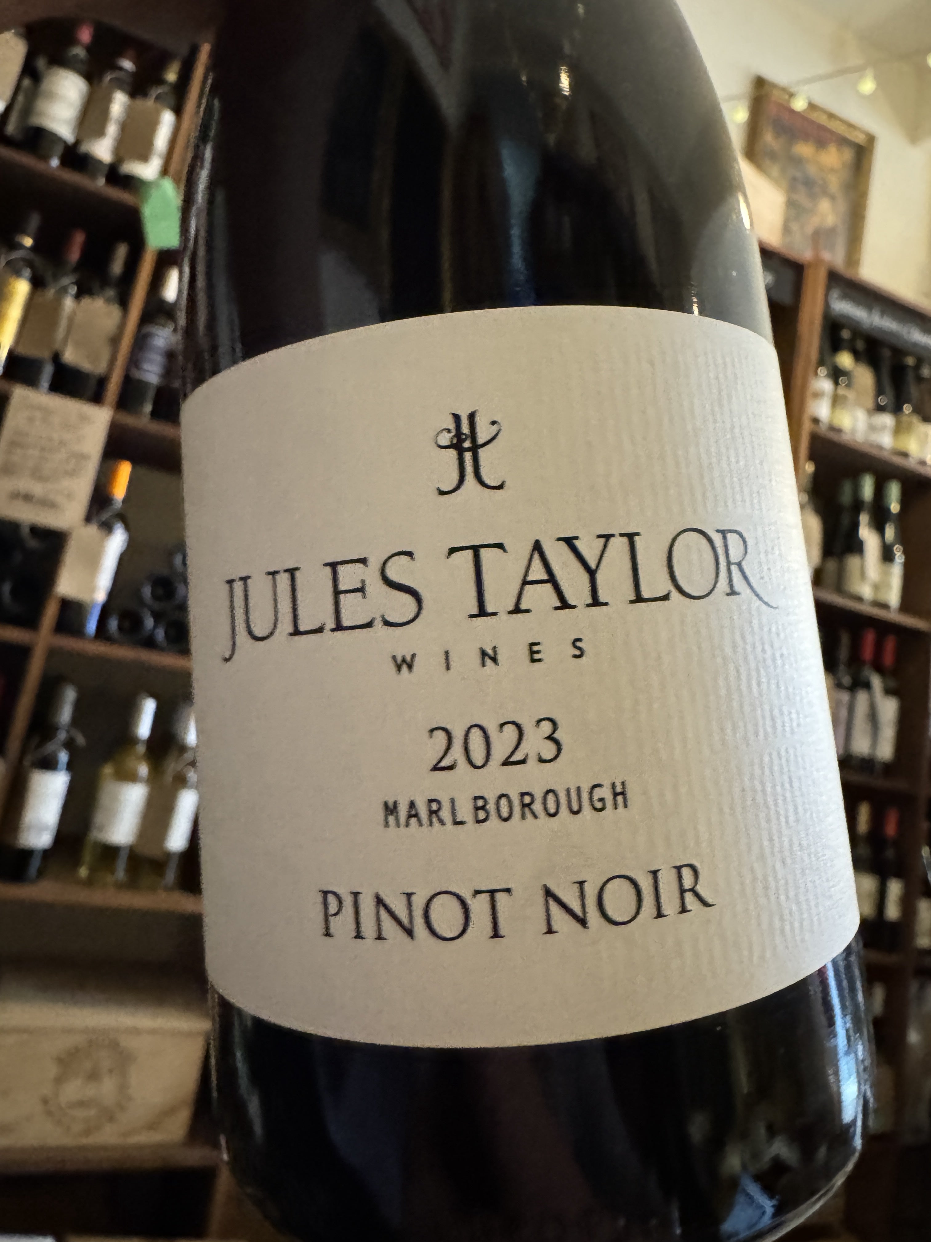 Jules Taylor Wines Pinot Noir 2023 75cl