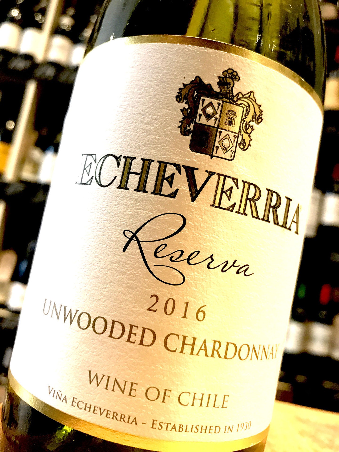 Vina Echeverria Unwooded Chardonnay Reserva 2016 75cl