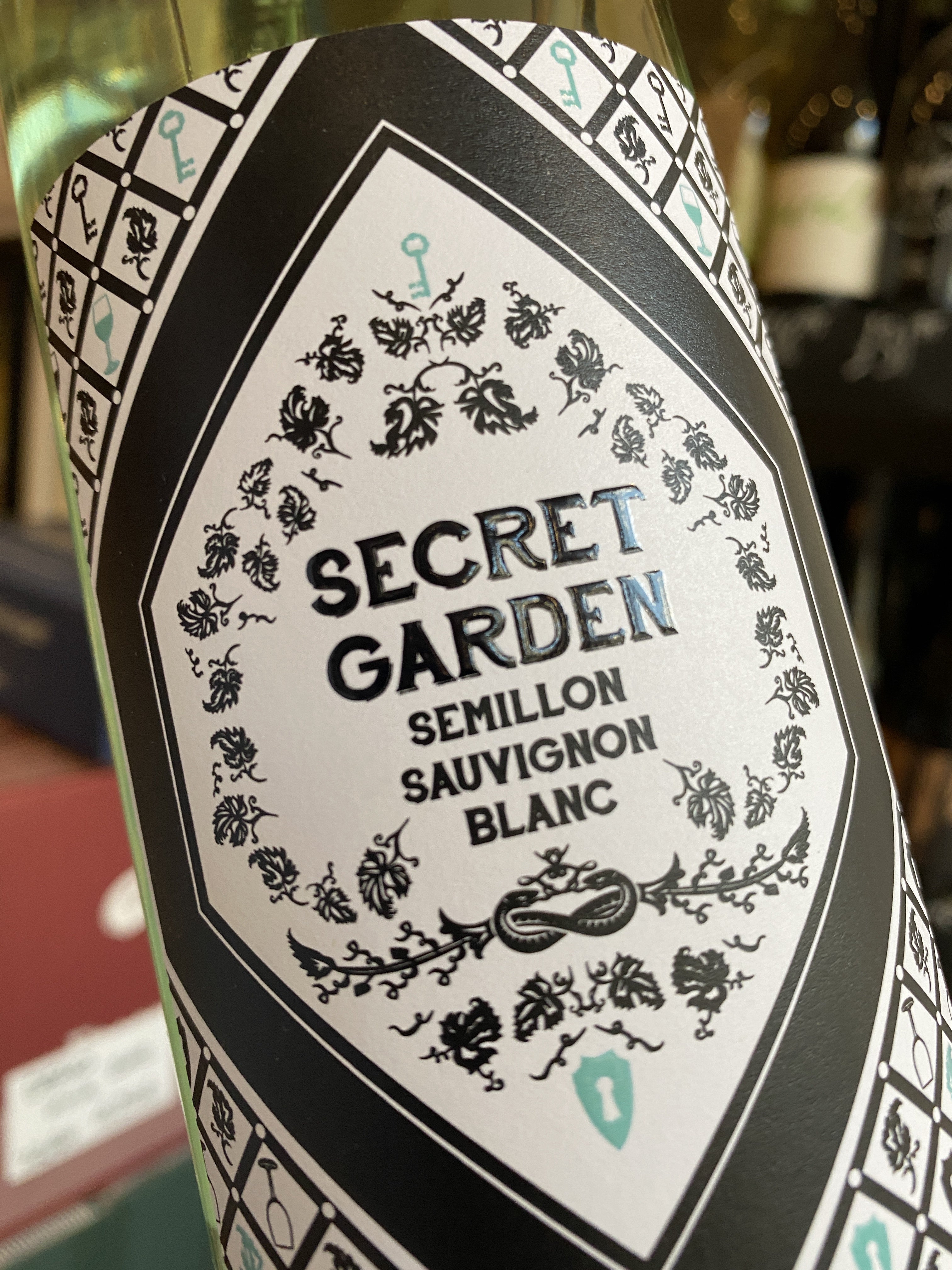 Secret Garden Semillon Sauvignon 75cl