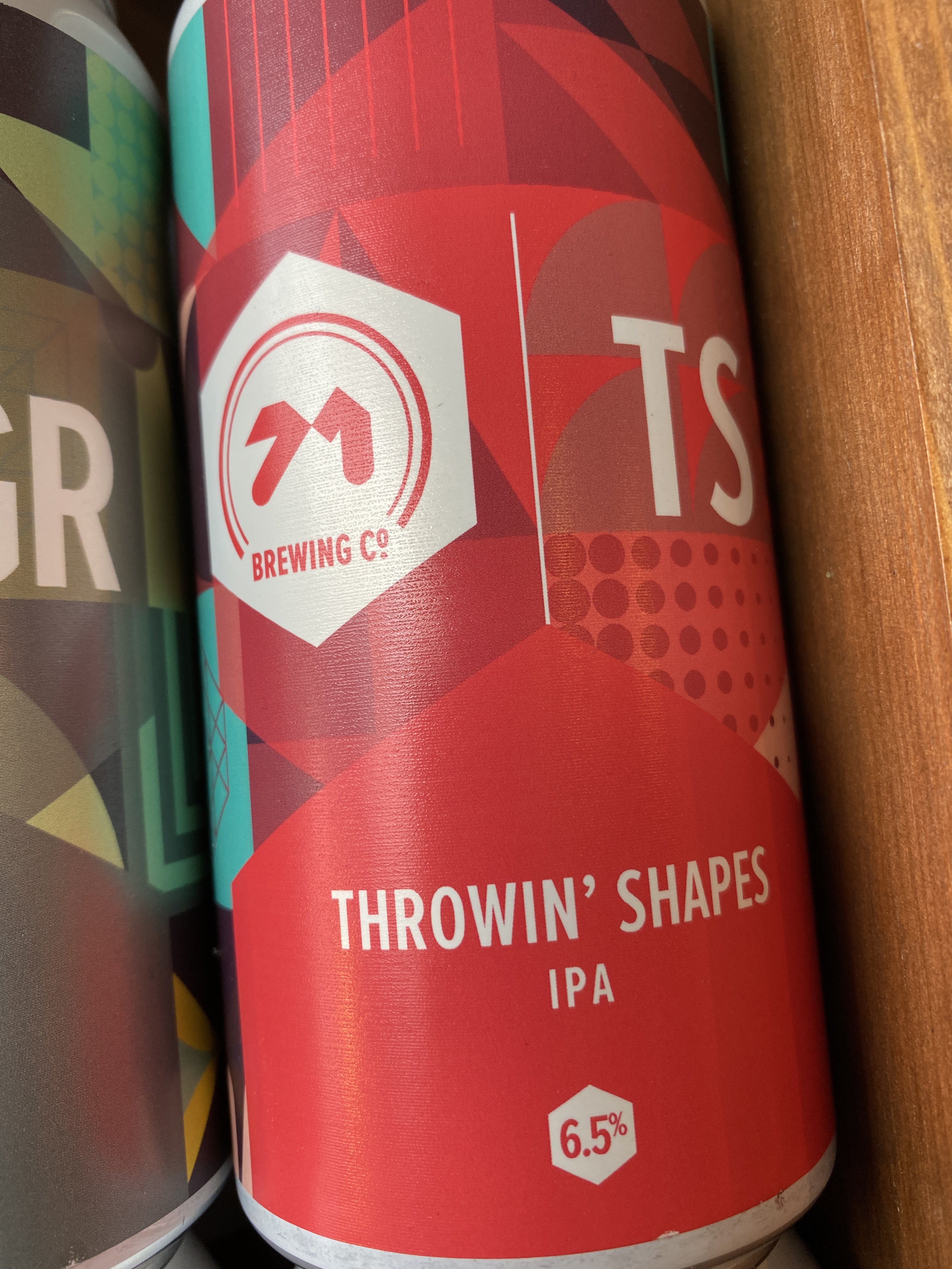 71 Brewing Throwin Shapes 44cl