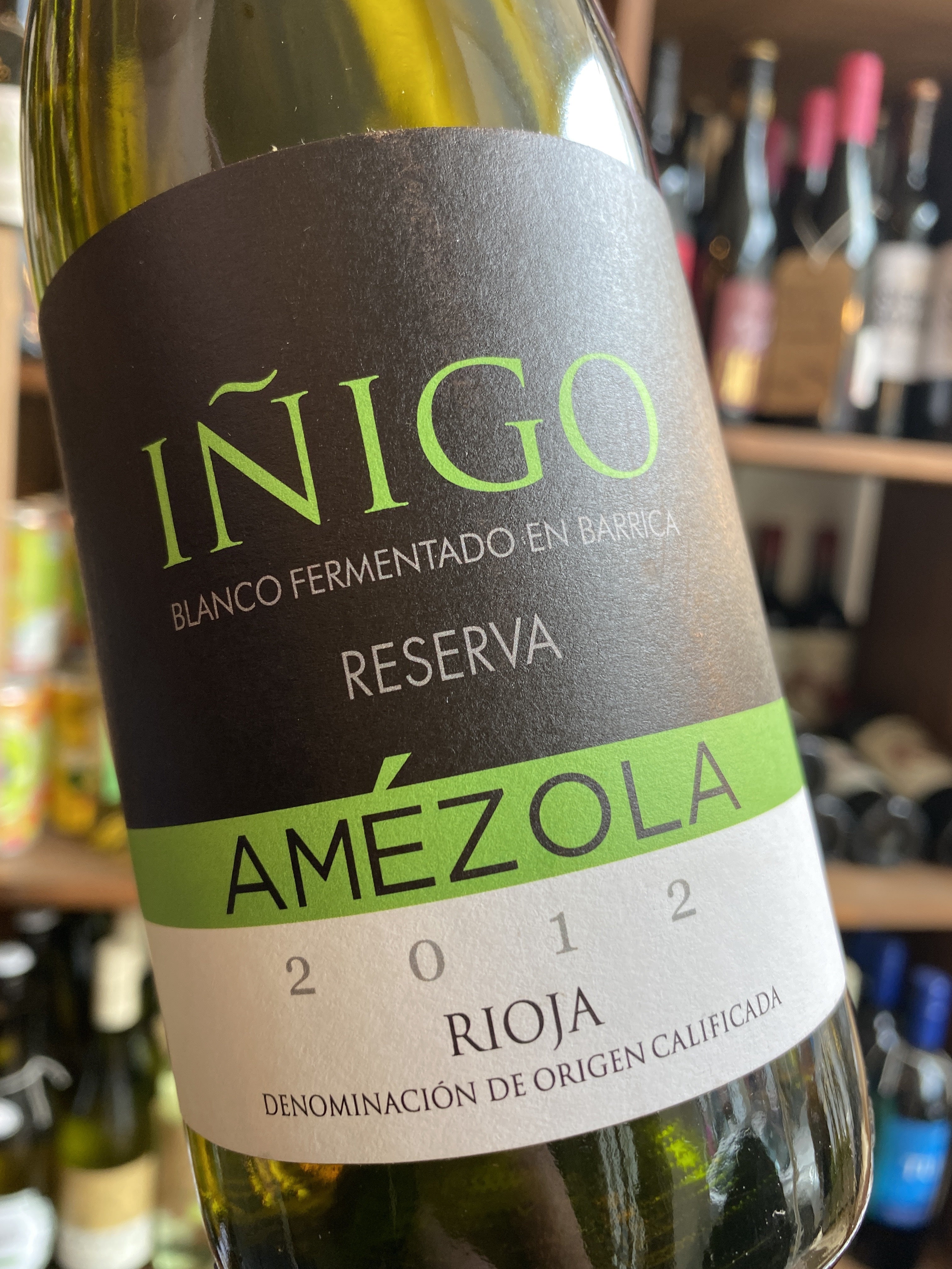 Bodegas Amezola de la Mora Inigo Blanco Reserva Rioja 2012 75cl