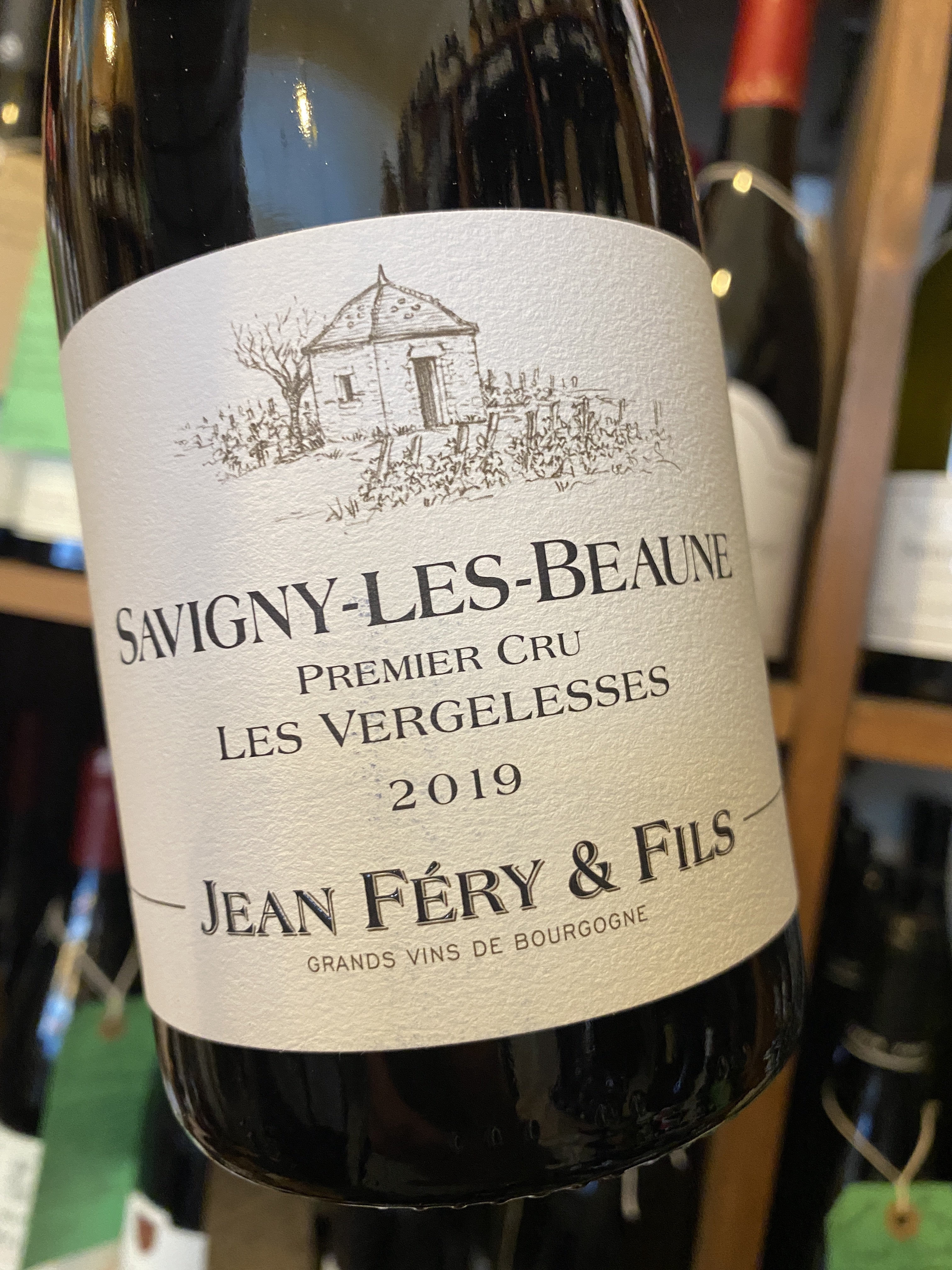 Jean Fery et Fils Savigny les Beaune 1er Cru Les Vergelesses 2019 75cl