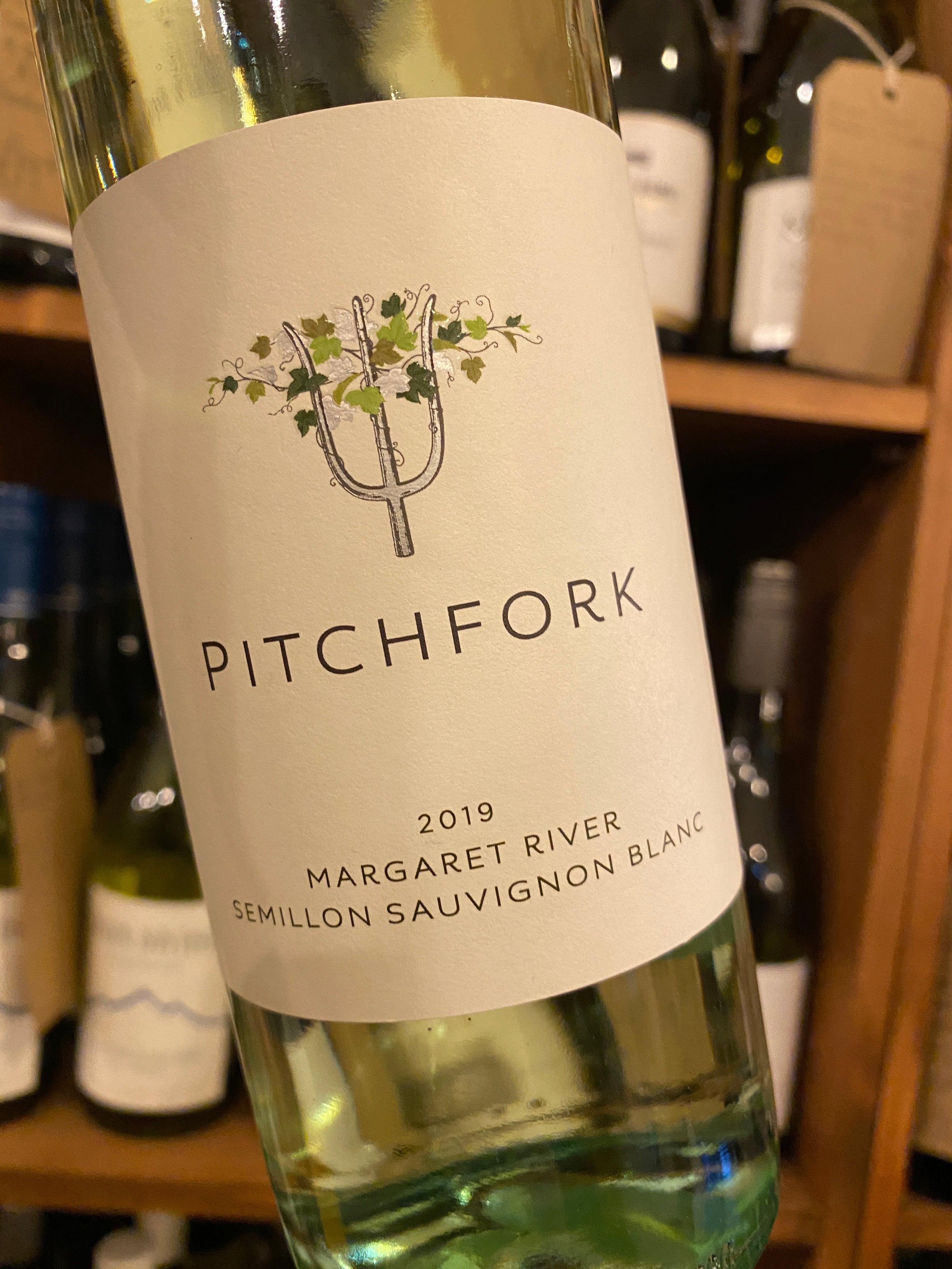 Pitchfork Semillon Sauvignon Blanc 2019 75cl