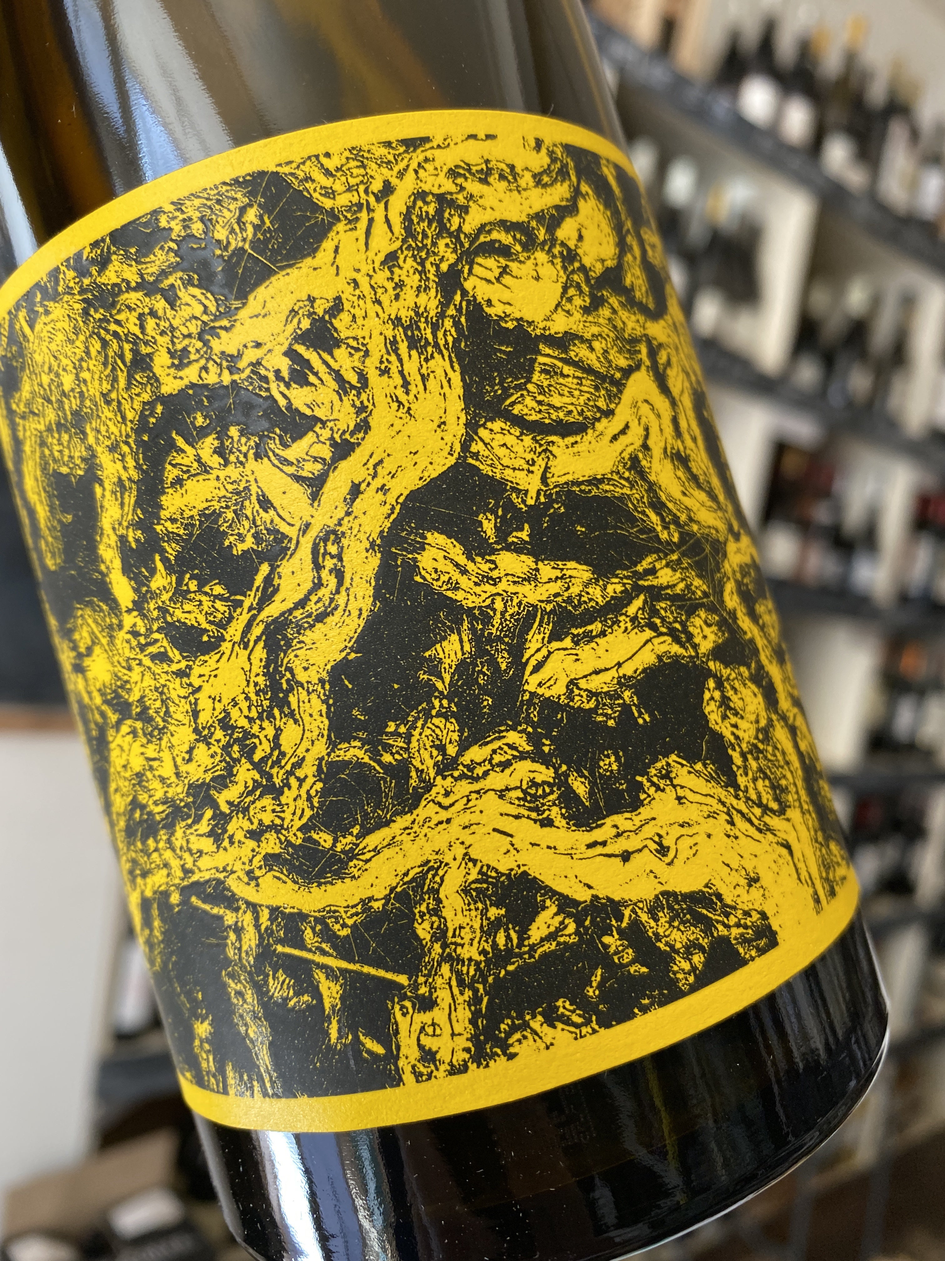 Field Recordings Wonderwall Chardonnay 2018 75cl